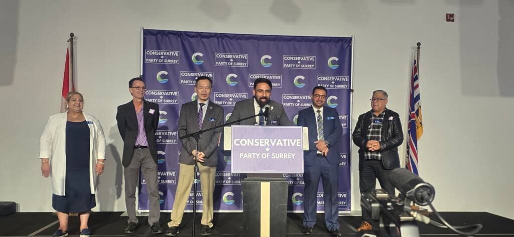 Massive Gathering in Support of Mayoral Candidate Honveer Singh Randhawa in Surrey